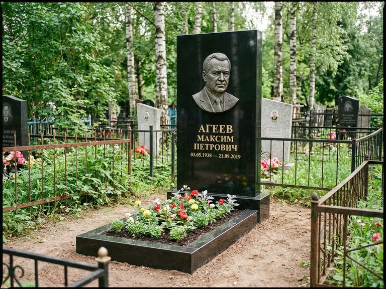 Памятник с барельефом — выполненная работа 1 в Кемерово
