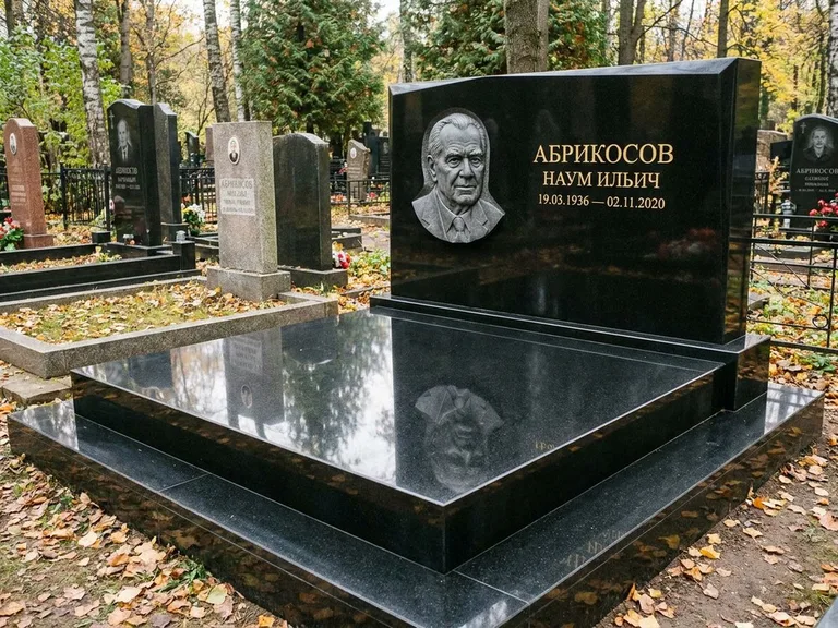 Памятник с барельефом — выполненная работа 37 в Кемерово