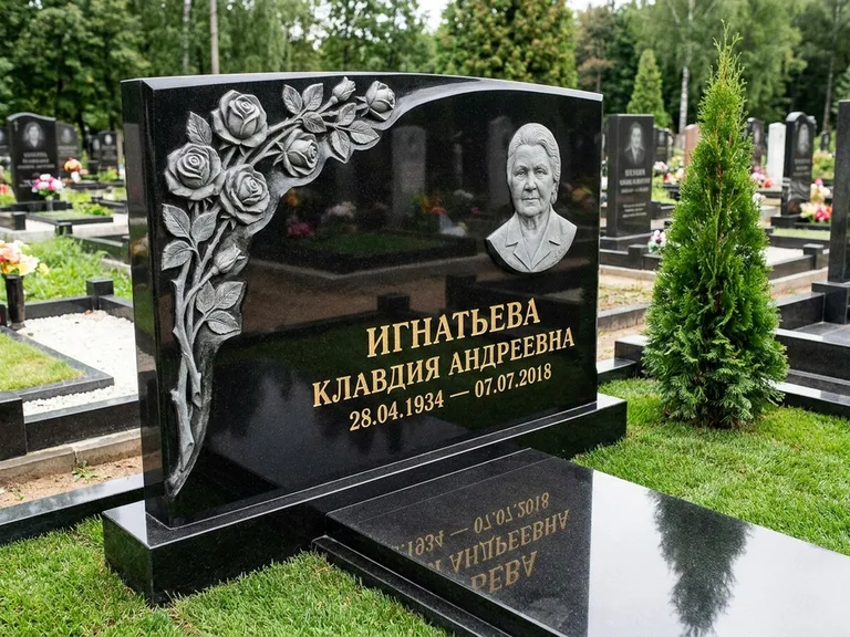 Памятник с барельефом — выполненная работа 45 в Кемерово