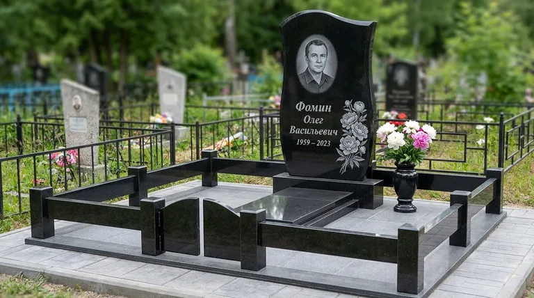 Памятник с гравировкой пионов — выполненная работа «Фомин» в Кемерово