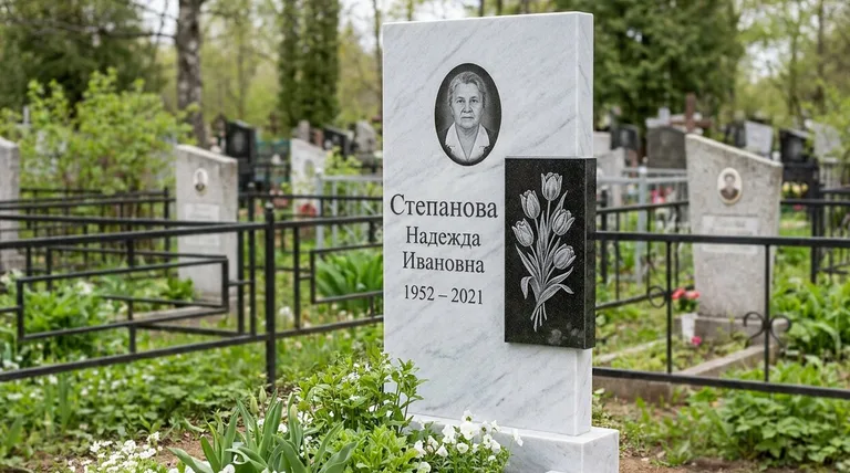 Памятник с гравировкой тюльпанов — выполненная работа «Степанова» в Кемерово