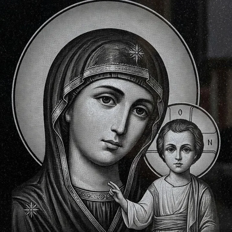 Эскиз иконы: Казанская (полутон) — детальный образ Богородицы, гравировка на памятник в Кемерово