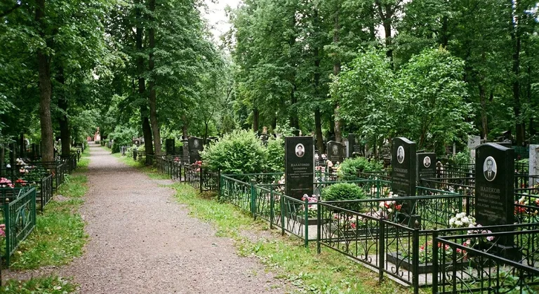 Люблинское кладбище в Москве