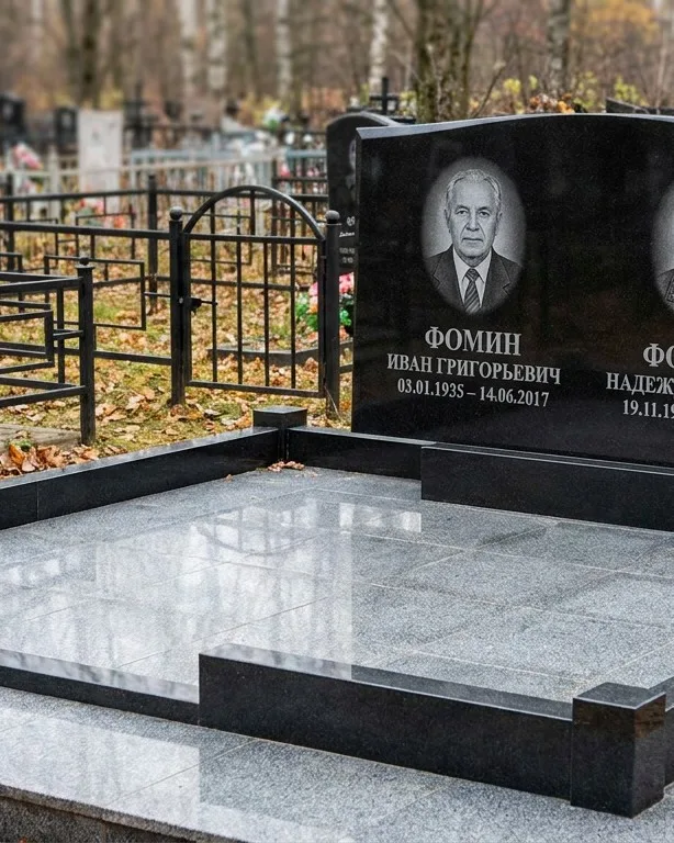 Премиум-комплекс под ключ с вазами и скамьёй в Кемерово