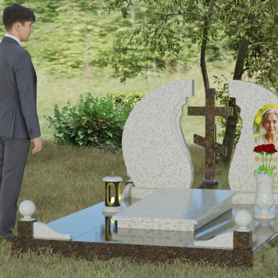 Православный гранитный памятник с восьмиконечным крестом, гранит Мансуровский, вид 4
