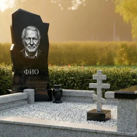 Гранитный памятник с крестом для мемориального комплекса - ПН460