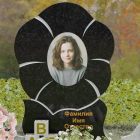 Гранитный светский вертикальный памятник на одного – П233